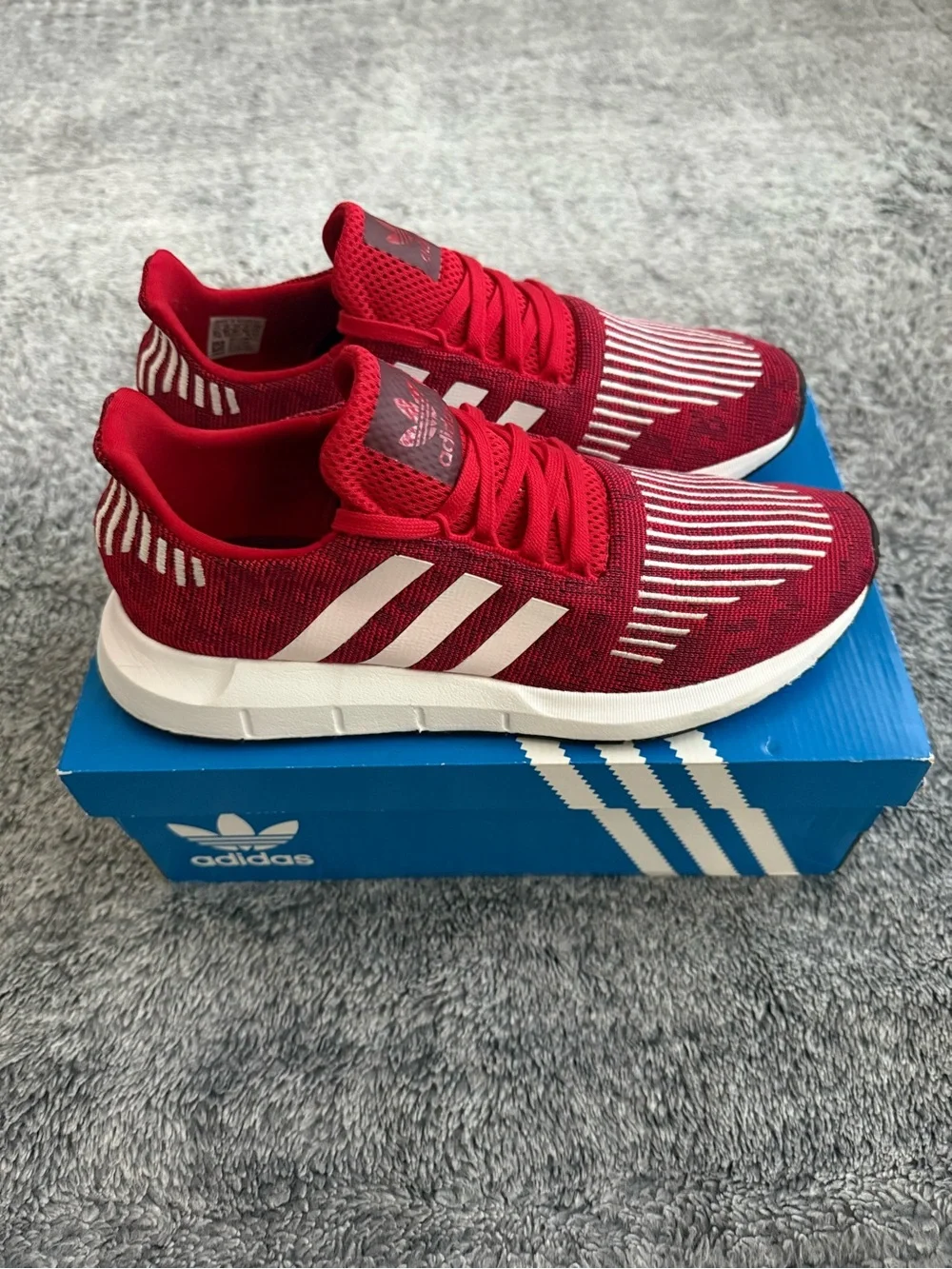 Men’s Adidas Sneakers, Swift Run, Size 10.5